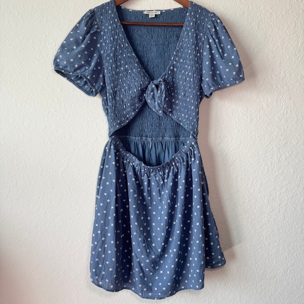 American Eagle Blue Floral Smocked Cutout Mini Dress Large Tie Front Puff Sleeve